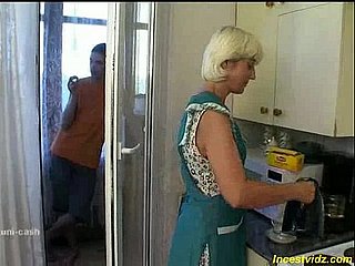 Derhaka di dapur