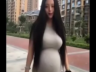 Najpiękniejsza Prego Chinese Lady