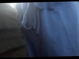 Safada no onibus ficou se esfregando em mim louca pro meu pau relar nela