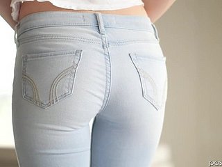 Erstaunliche Naomi Woods weiß, was ein geiler Kerl am meisten mag