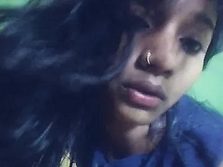 インドのイスラム教徒の女の子の指が犯された、サビラ・バノ、キチョウ