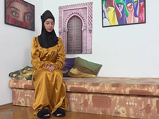 Perawatannya dengan ayam yang keras