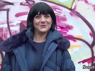 Magnifique clip xxx envoûtant de Lullu Revolver