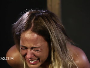 彼女が破断するまでホイップフィットネストレーナーの女