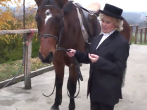 Effie aka Francsina masturbates roughly a a sure thing