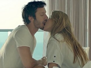 Bride Suárez nackt encircling Sexszene