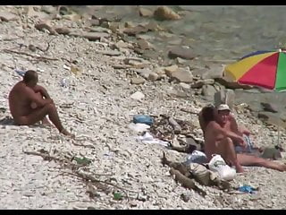 salope Cocu à la plage
