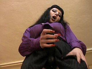 汚い話の愛人のストラップオンJOIのjerkoff命令