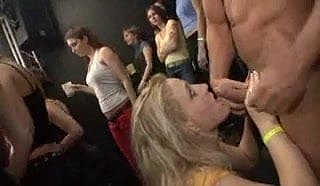 Unilluminated sex party 3...F70