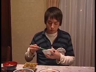 Một bà mẹ Nhật Appetence tình dục!