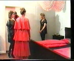 Gummi Internat - Jahrgang Latex Klinik